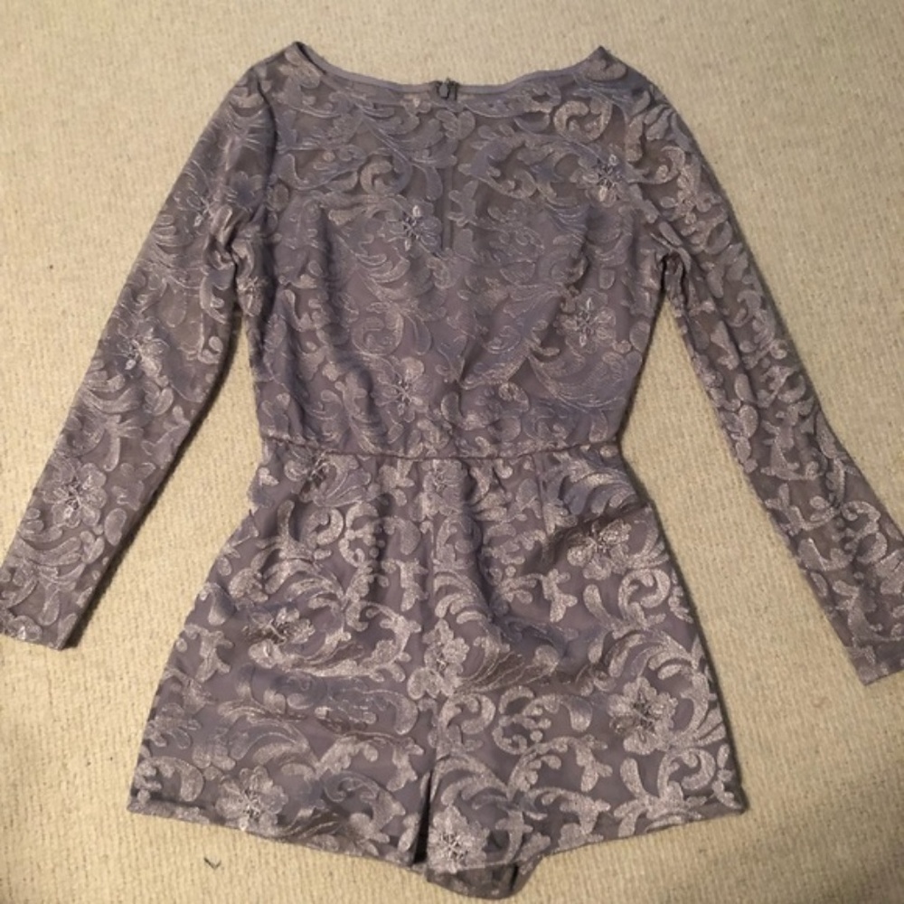 BB Dakota Gray Lace Romper Size 0